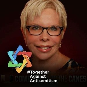 Meet your Posher, Elaine